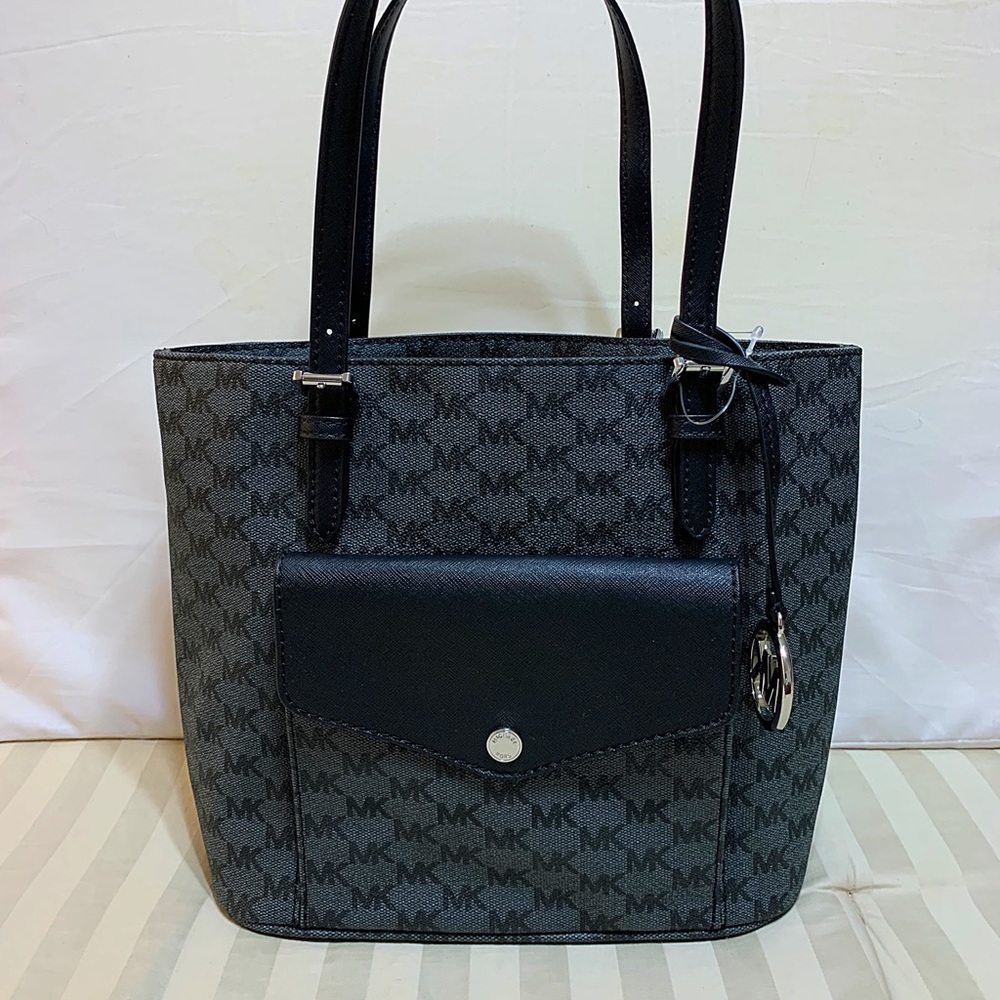 Michael Kors Jet Set Item Medium Black Tote